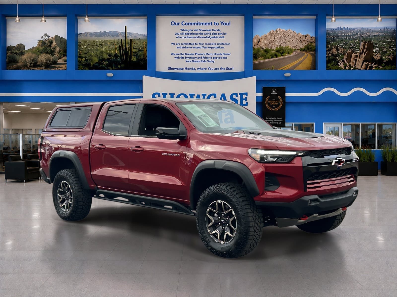 Used 2025 Chevrolet Colorado ZR2 AWD/4WD image 6