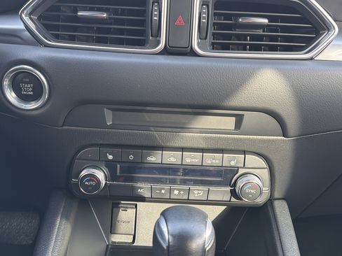 Used 2019 MAZDA CX-5 Touring image 21