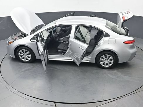 Used 2026 Toyota Corolla LE AWD/4WD image 44