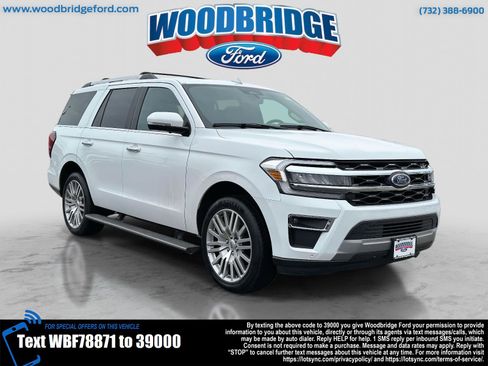 Used 2024 Ford Expedition Limited image 1