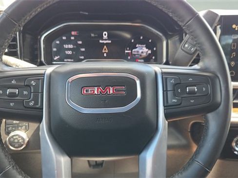 Used 2024 GMC Sierra 1500 Elevation image 11