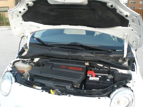 Used 2015 FIAT 500 Pop FWD image 13