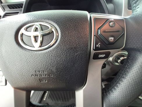 Used 2018 Toyota 4Runner Limited AWD/4WD image 14