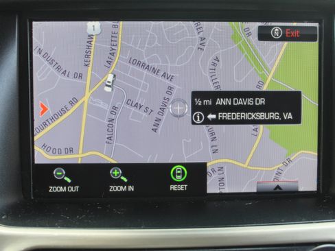 Used 2015 GMC Yukon XL Denali w/ Touring Package image 38