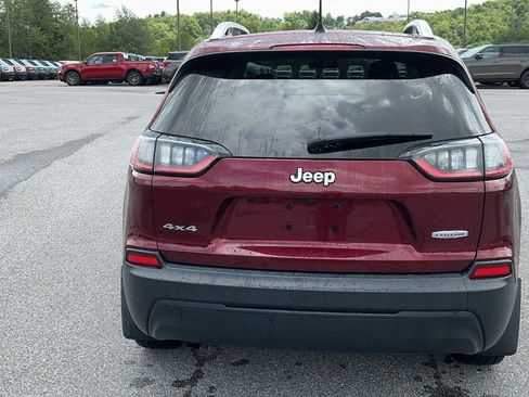 Used 2019 Jeep Cherokee Latitude Plus AWD/4WD image 6