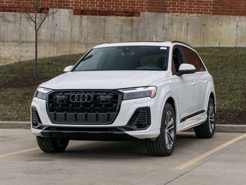 New 2026 Audi Q7 2.0T Premium image 7
