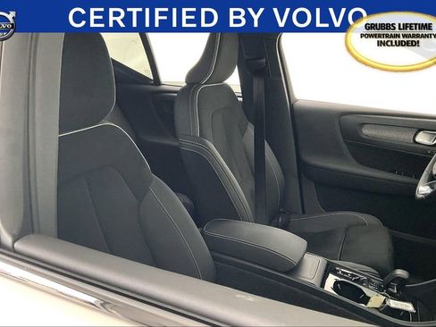 Certified 2025 Volvo XC40 B5 Plus image 11