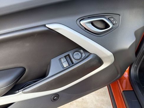 Certified 2022 Chevrolet Camaro LT w/ Technology Package image 15