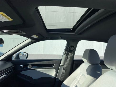 Certified 2025 Honda Civic Sport image 28