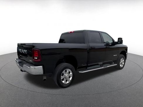 Used 2025 RAM 2500 Big Horn AWD/4WD image 15