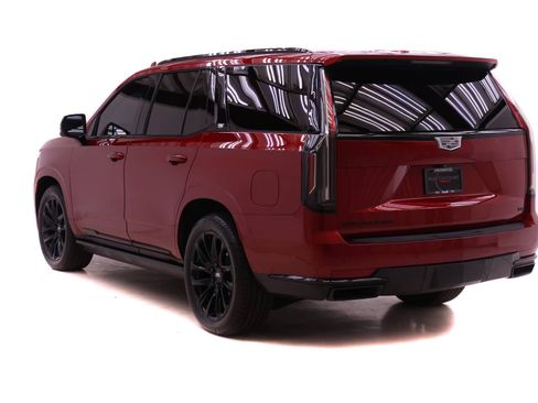 Used 2021 Cadillac Escalade Sport w/ Driver Assist Tech Package image 5