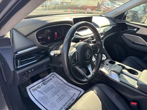 Used 2023 Acura MDX FWD image 21