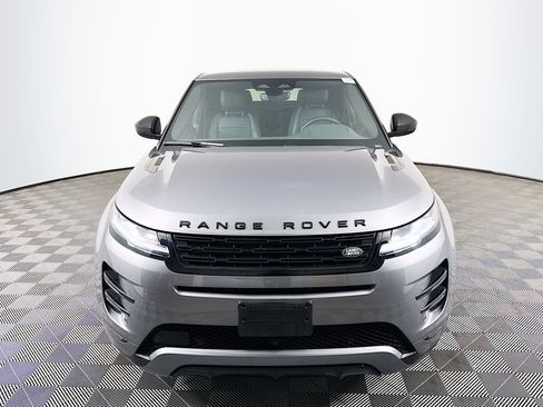 Used 2024 Land Rover Range Rover Evoque Dynamic SE image 2