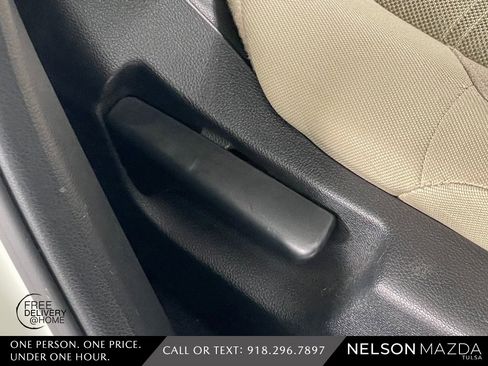 Used 2017 Honda CR-V EX image 41