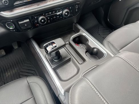 New 2026 Chevrolet Silverado 1500 LTZ w/ LTZ Premium Package image 18