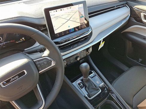 New 2024 Jeep Compass Limited w/ Elite Group image 12