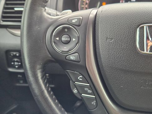 Used 2023 Honda Ridgeline RTL-E image 12