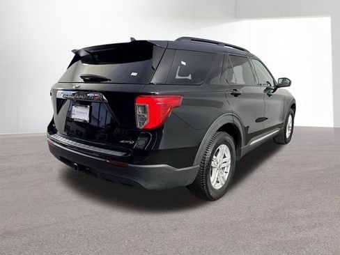 Used 2021 Ford Explorer XLT w/ Class III Trailer Tow Package image 35