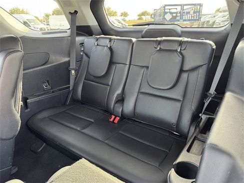 Used 2021 Ford Explorer Limited w/ Equipment Group 301A image 31