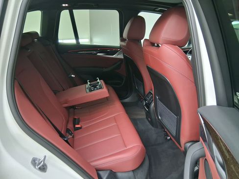 Certified 2024 BMW X3 sDrive30i w/ Convenience Package RWD image 34