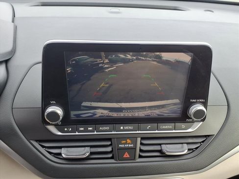 Used 2022 Nissan Altima 2.5 SV image 27