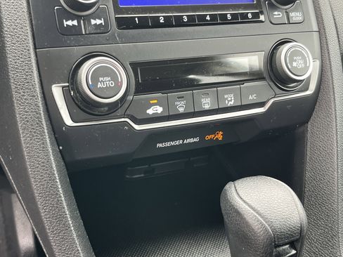 Used 2018 Honda Civic LX image 21