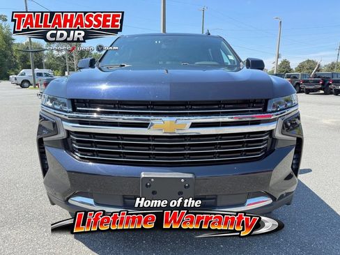 Used 2024 Chevrolet Suburban LT AWD/4WD image 8