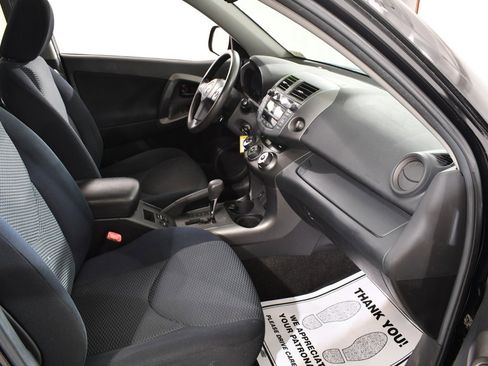 Used 2009 Toyota RAV4 Sport image 10