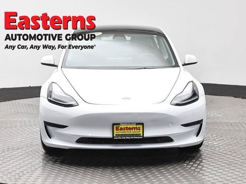 Used 2023 Tesla Model 3 Standard Range RWD image 2