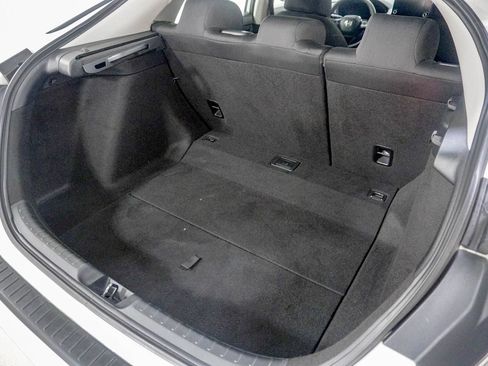 Used 2023 Honda Civic LX image 9