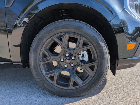 New 2026 Ford Maverick Lobo image 11