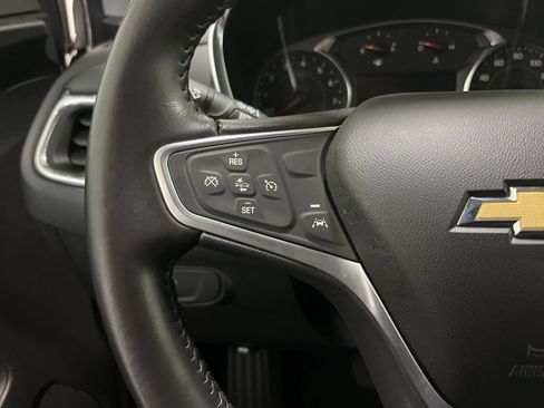 Used 2022 Chevrolet Equinox LT AWD/4WD image 6
