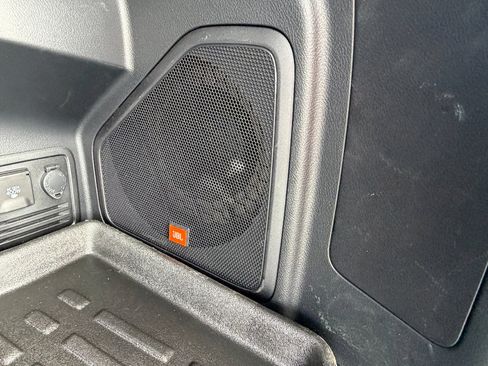 Used 2023 Toyota 4Runner Limited AWD/4WD image 16