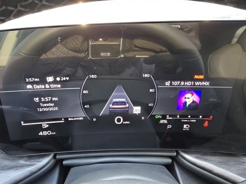 New 2025 Audi Q5 Premium Plus image 23