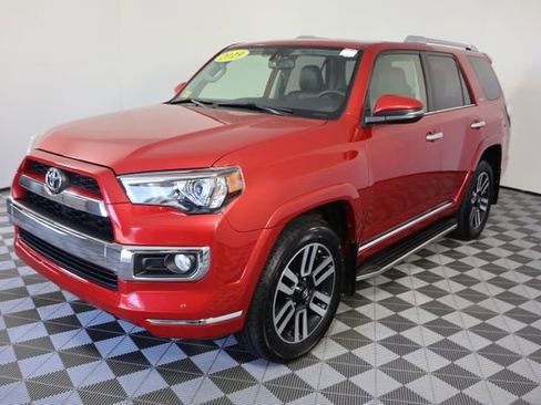 Used 2019 Toyota 4Runner Limited AWD/4WD image 3