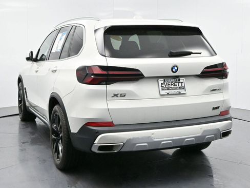 Used 2024 BMW X5 xDrive40i w/ Premium Package AWD/4WD image 6