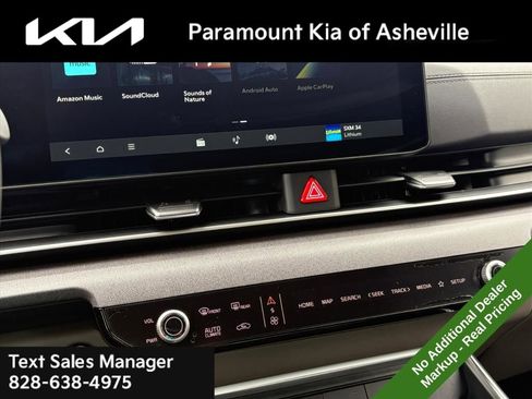 New 2026 Kia Carnival EX image 12