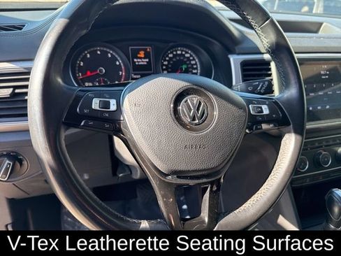 Used 2018 Volkswagen Atlas SE FWD image 24