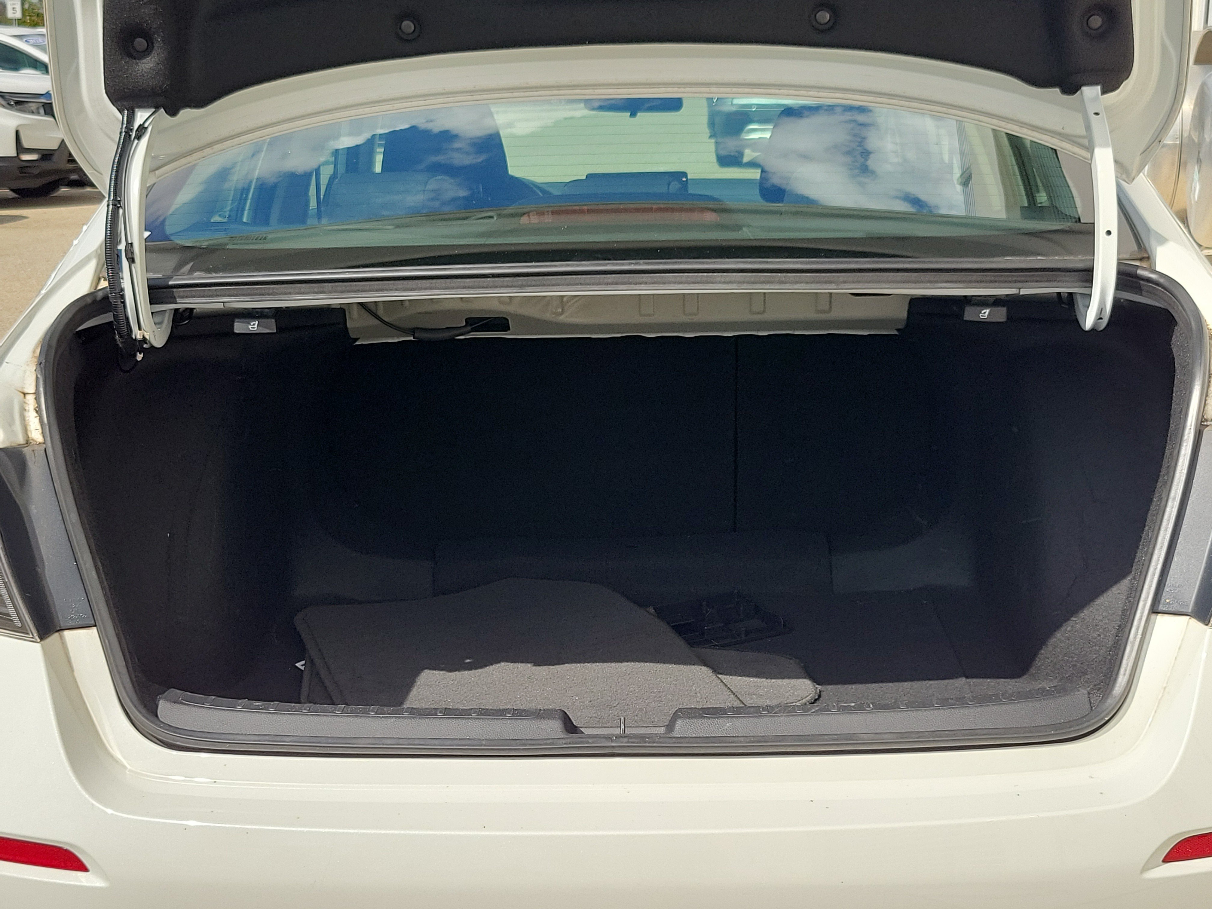Used 2024 Honda Civic EX image 9
