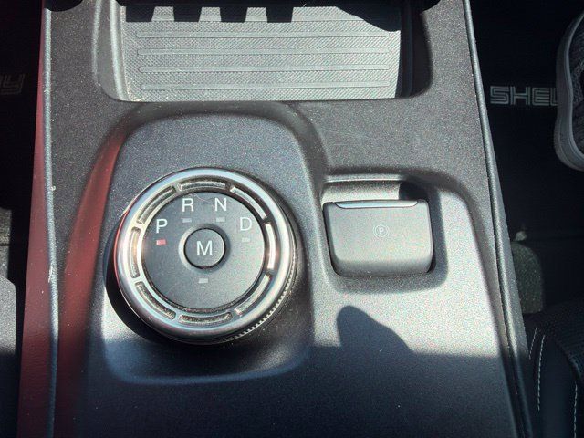Used 2020 Ford Mustang Shelby GT500 w/ Technology Package RWD image 30