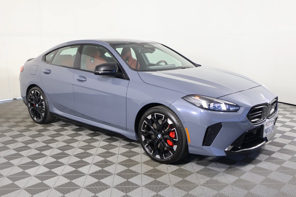 Used 2025 BMW M235i xDrive w/ M Sport Professional Package AWD/4WD image 3