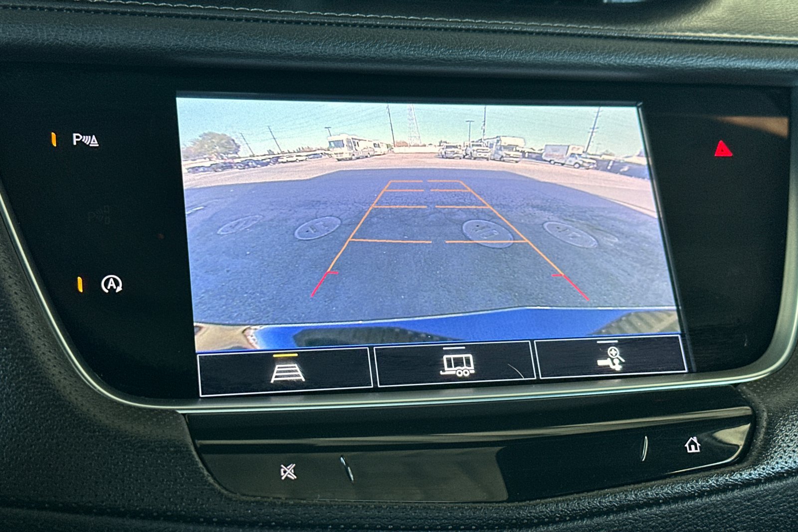 Certified 2023 Cadillac XT5 Premium Luxury FWD image 28