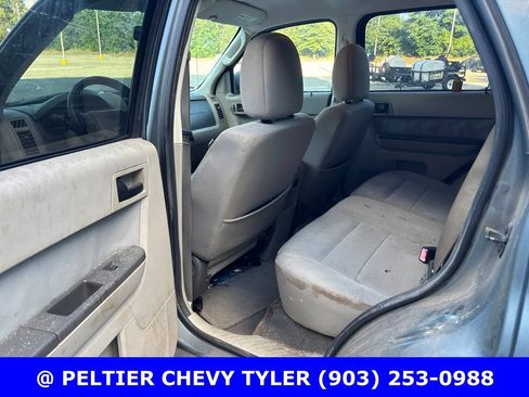 Used 2012 Ford Escape XLT FWD image 16