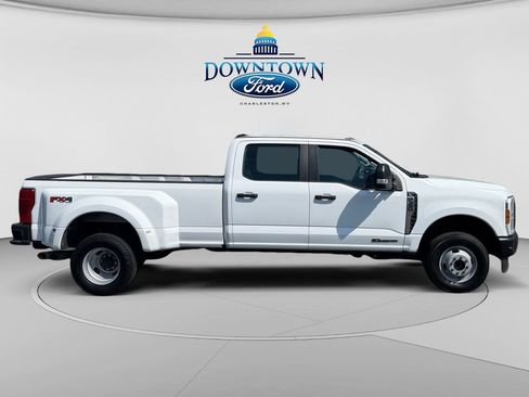 Used 2024 Ford F350 XL AWD/4WD image 2
