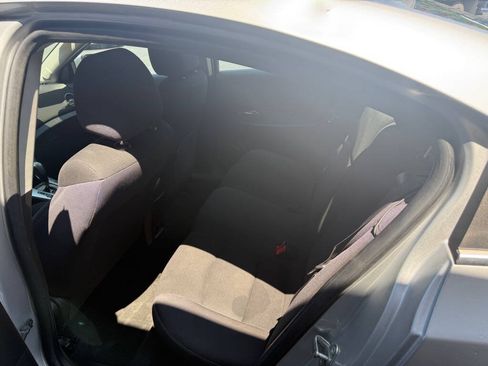 Used 2014 Chevrolet Cruze LT FWD image 8
