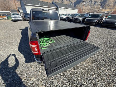 Used 2019 RAM 3500 Limited image 16