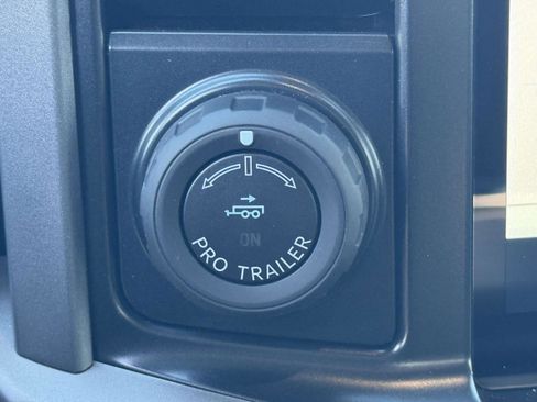 Used 2025 Ford F150 XLT w/ Equipment Group 302A MID image 28