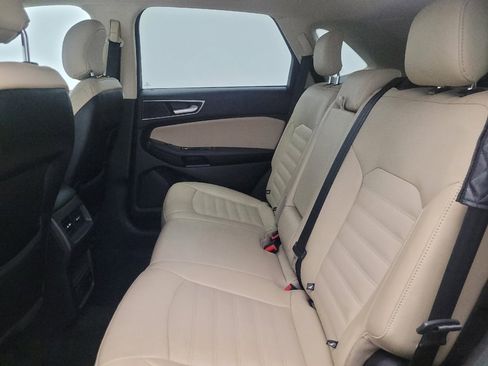 Used 2018 Ford Edge SEL w/ Equipment Group 201A FWD image 18