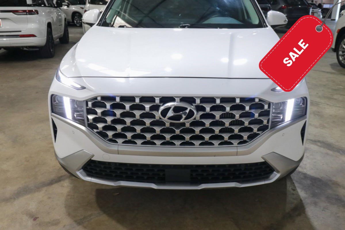 Used 2022 Hyundai Santa Fe Limited AWD/4WD image 4