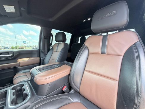 Used 2020 Chevrolet Silverado 2500 High Country w/ Z71 Off-Road Package AWD/4WD image 22